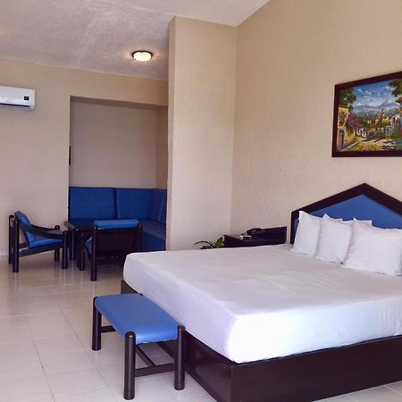 Solymar Hotel All Inclusive Канкун Екстер'єр фото